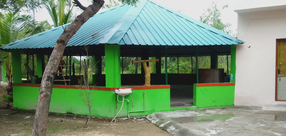 Dharani Resorts - Open Air Restaurant